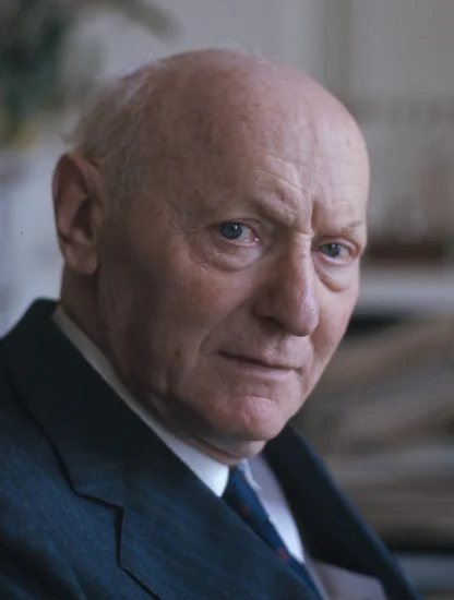 1902 – Isaac Bashevis Singer Born