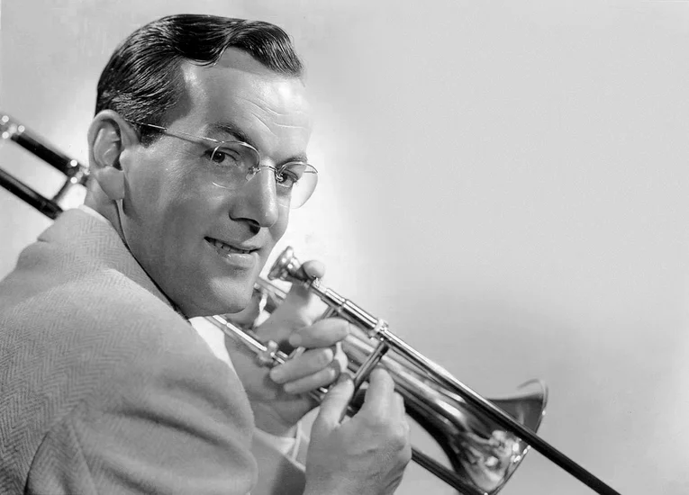 1904 – Glenn Miller Born