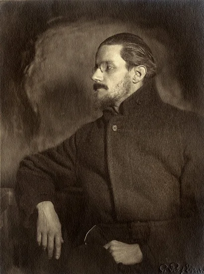 1904 – James Joyce Begins Relationship with Nora Barnacle