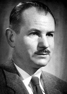 1907 – Edwin McMillan Born