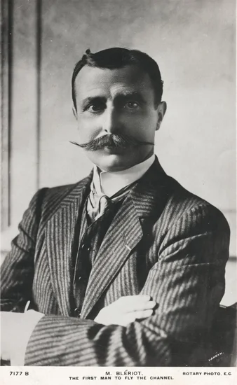 1909 – First Cross-Channel Flight