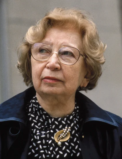 1909 – Miep Gies Born