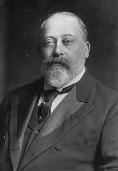 1910 – Edward VII Dies