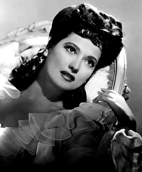 1911 – Merle Oberon, Film Star