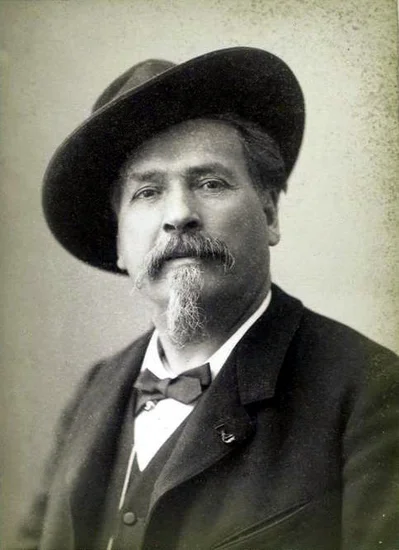 1914 – Frédéric Mistral Dies