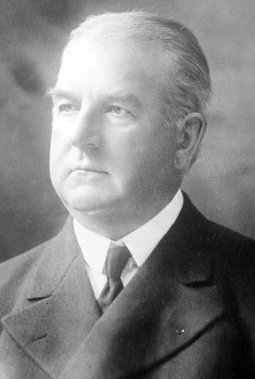 1915 – Baseball Pioneer Albert Spalding Dies