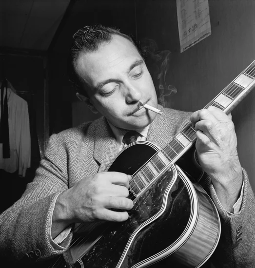 1915 – Django Reinhardt, Belgian Jazz Guitarist