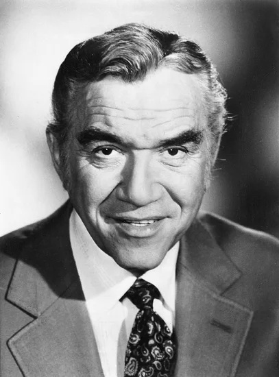 1915 – Lorne Greene Born