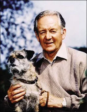 1916 – James Herriot Born