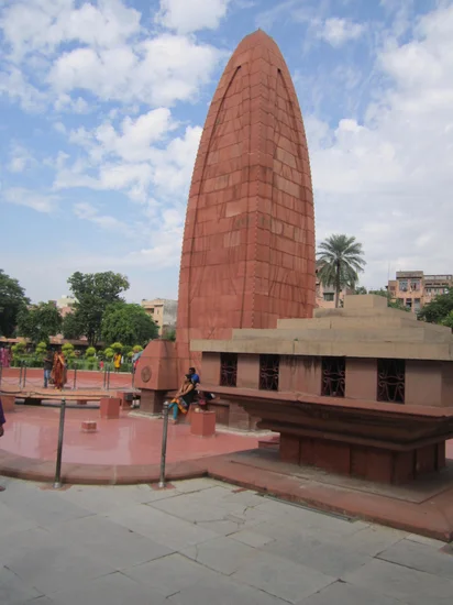 1919 – Jallianwala Bagh Massacre in Amritsar