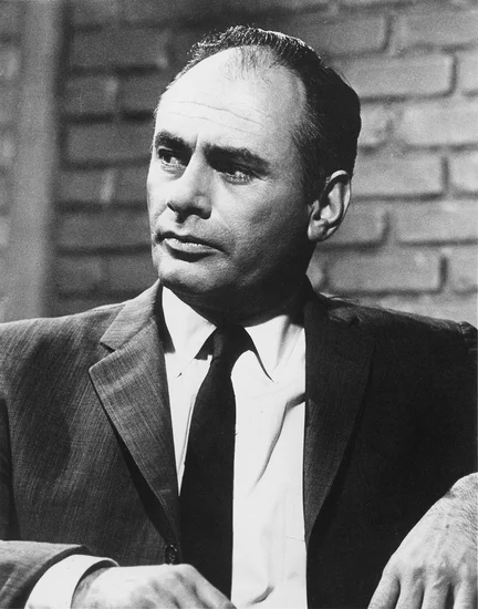 1919 – Martin Balsam Born