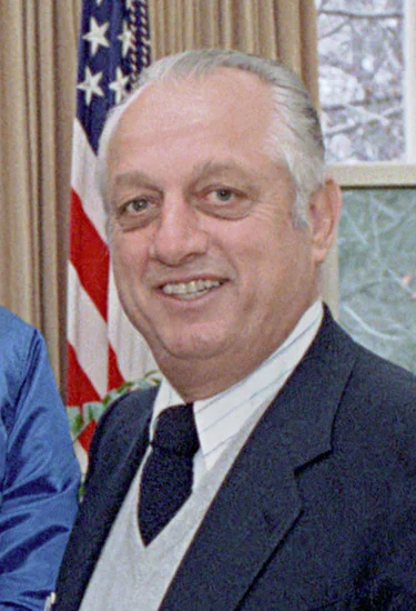 1920 – Tommy Lasorda Born