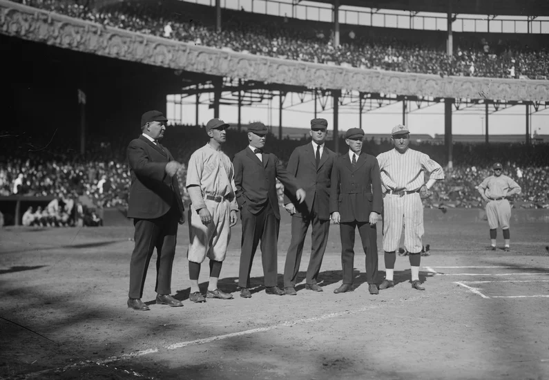 1921 – First Radio World Series Broadcast