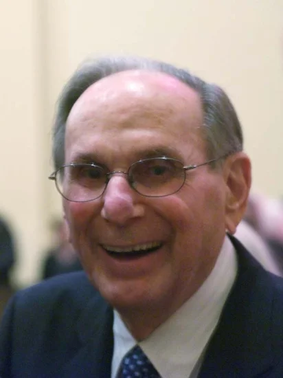 1922 – Hal David Born