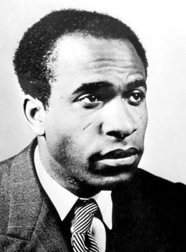 1925 – Frantz Fanon