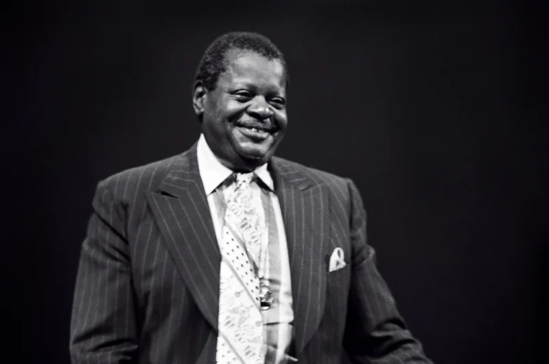 1925 – Oscar Peterson, Canadian Jazz Pianist