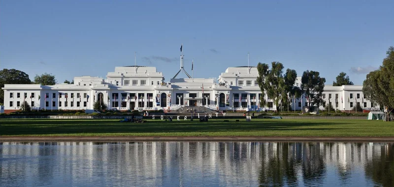 1927 – Australian Parliament House Opens