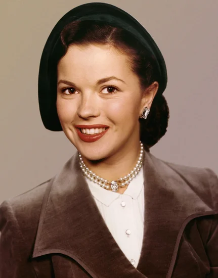 1928 – Shirley Temple, Child Star