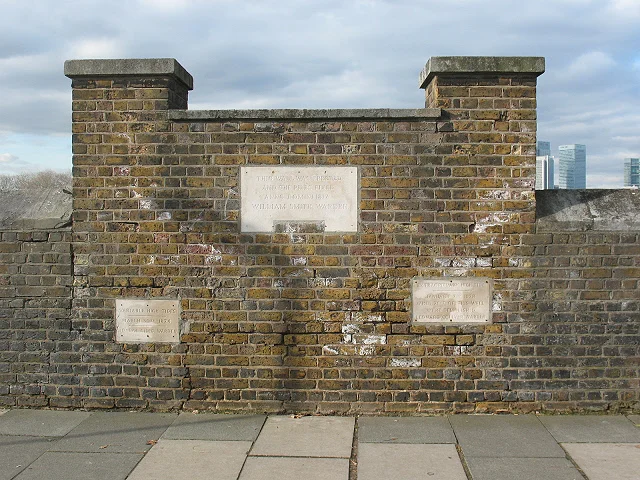 1928 – Thames Flood Devastates London