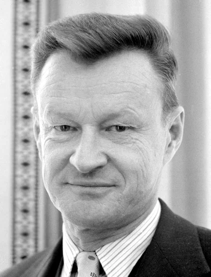 1928 – Zbigniew Brzezinski Born