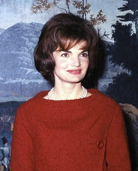 1929 – Jacqueline Kennedy Onassis Born