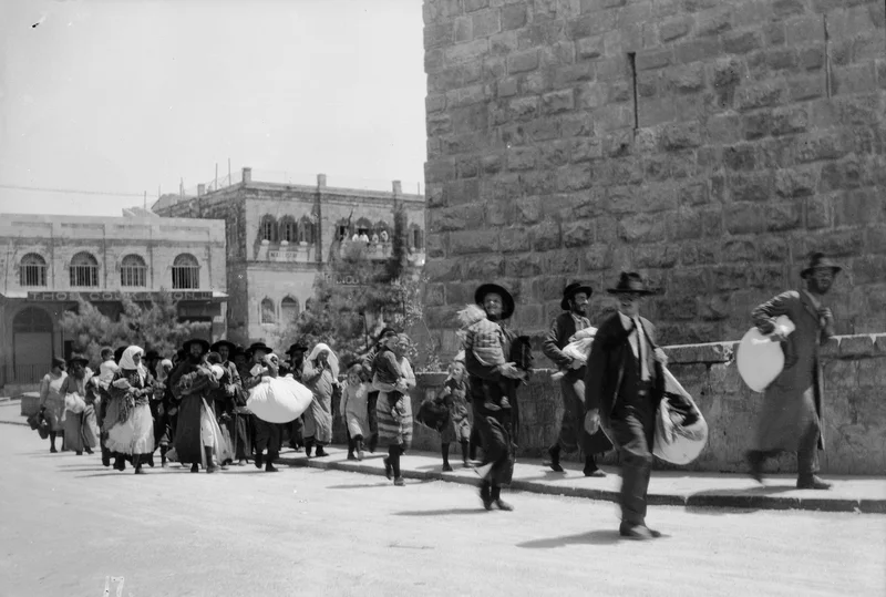 1929 – Palestine Riots Begin