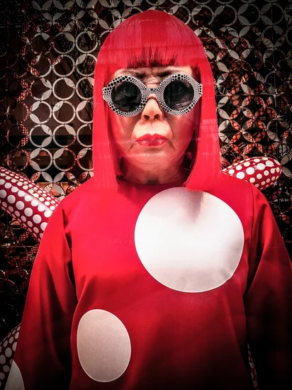 1929 – Yayoi Kusama Born