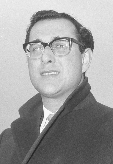 1930 – Harold Pinter Born, Nobel Prize-Winning Playwright