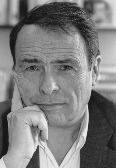 1930 – Pierre Bourdieu Born