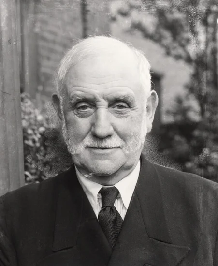 1932 – George Lansbury Leads Labour Party
