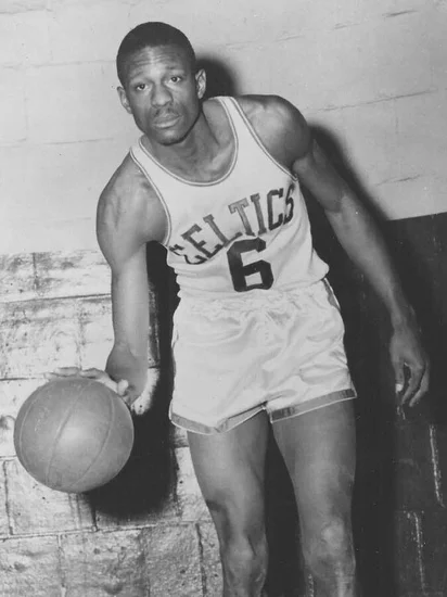 1934 – Bill Russell Born