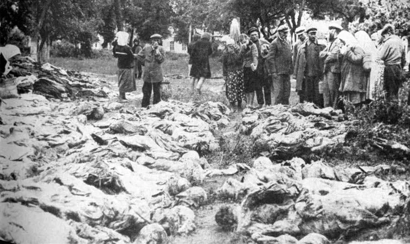 1937 – Stalin Executes Eight Army Leaders