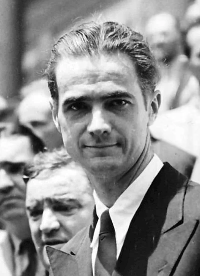 1938 – Howard Hughes Begins Record-Breaking World Flight