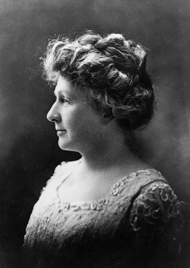 1941 – Annie Jump Cannon Dies