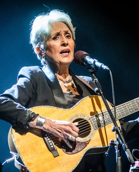 1941 – Joan Baez Born