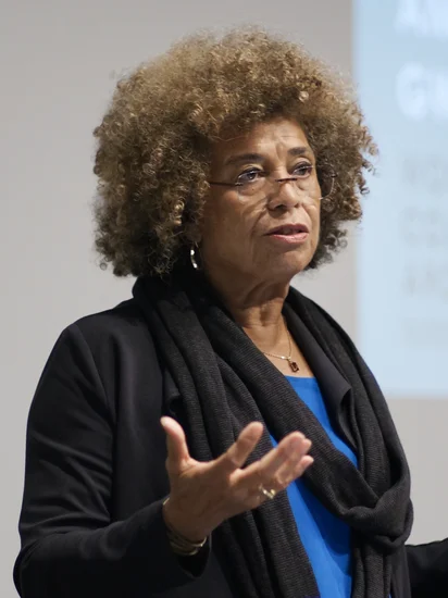1944 – Angela Davis Born