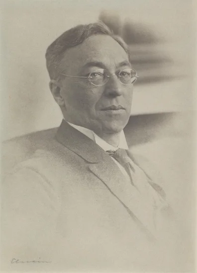 1944 – Wassily Kandinsky Dies