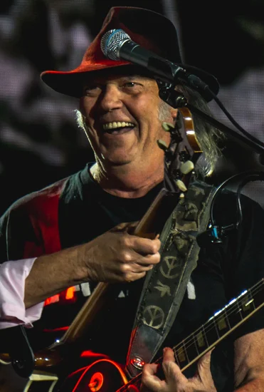 1945 – Neil Young Born