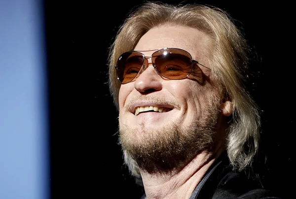 1946 – Daryl Hall Born