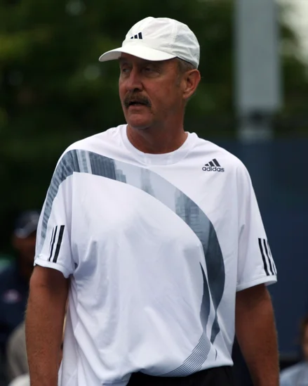 1946 – Stan Smith Born