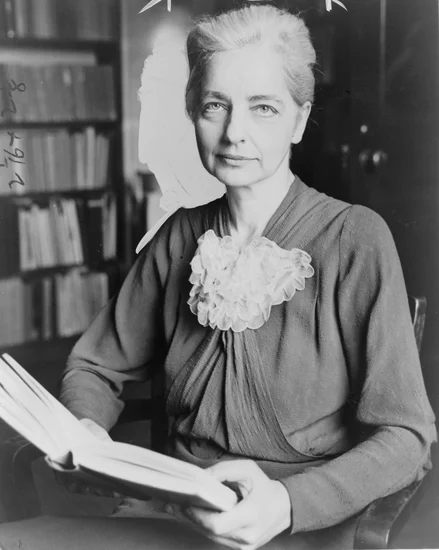 1948 – Ruth Benedict Dies