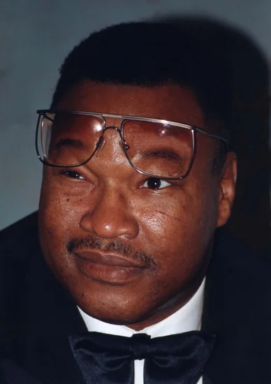 1949 – Larry Holmes Born