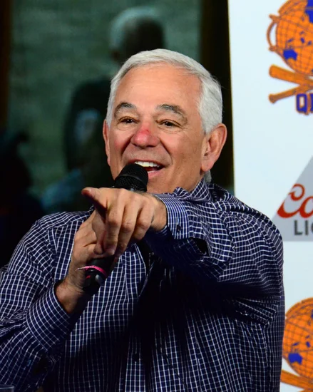 1950 – Bobby Valentine Born