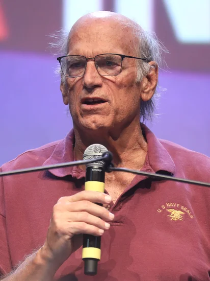 1951 – Jesse Ventura Born