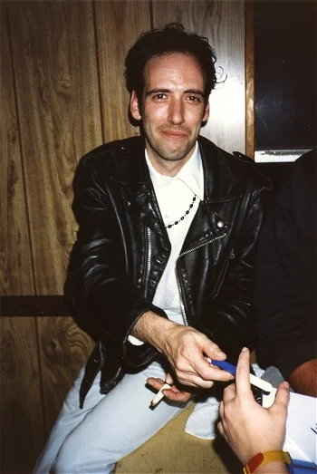 1955 – Mick Jones Born