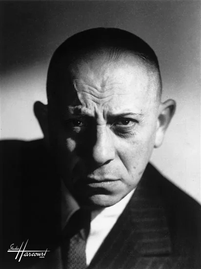 1957 – Erich von Stroheim Dies