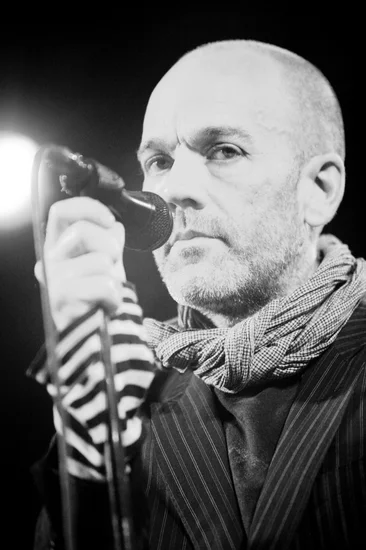 1957 – Michael Stipe Born in Decatur, Georgia