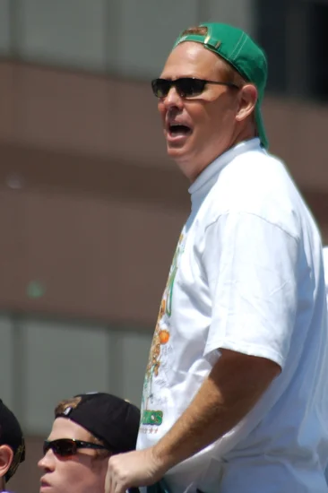 1959 – Multi-Sport Athlete Danny Ainge Born