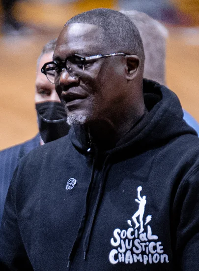 1960 – Dominique Wilkins Born