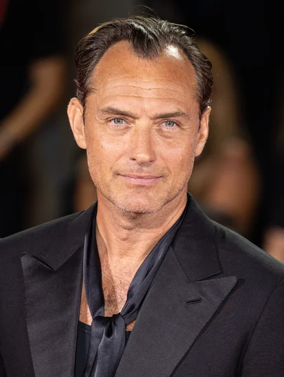 1960 – Jude Law, English Actor